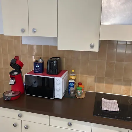 Proche Cv, 70m2, 2 Pour 4 Appartement Alès