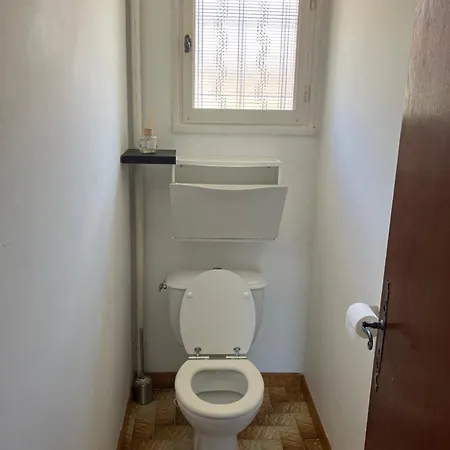 Appartement Proche Cv, 70m2, 2 Pour 4